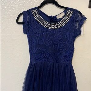 Girl’s Dress